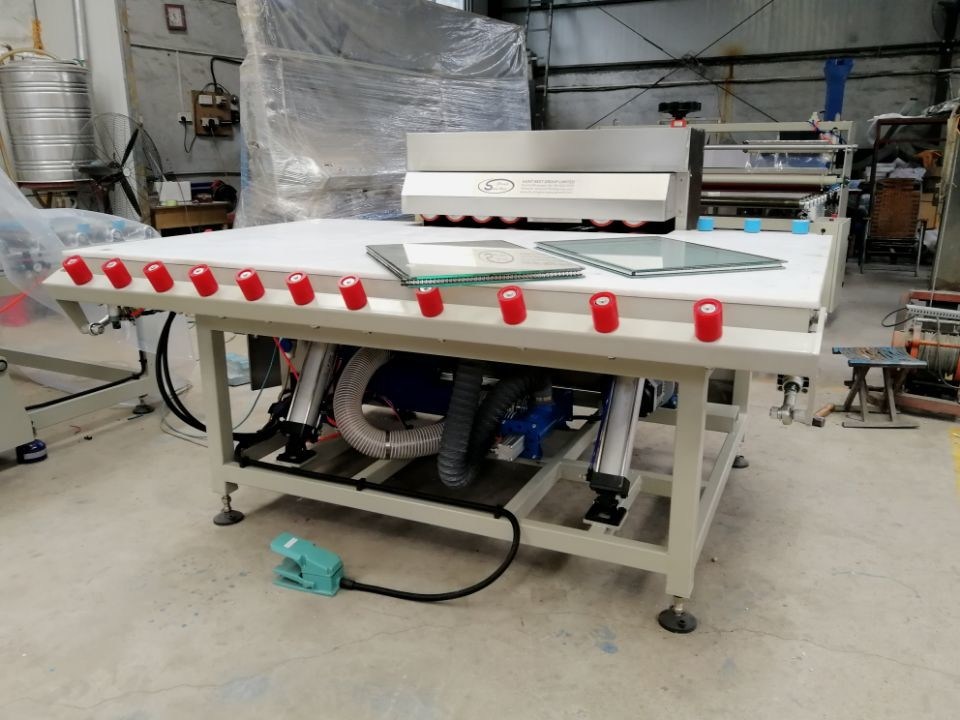 Single Side Double Glazing Equipment Heated Roller Press Table With Air Float & Tilting,Tilting